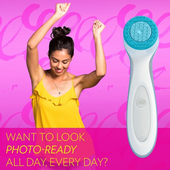 Ageloc LumiSpa Essential Kit - Picture 4 of 5